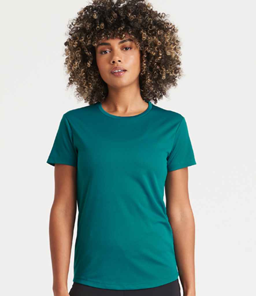 AWD Ladies Cool T-Shirt